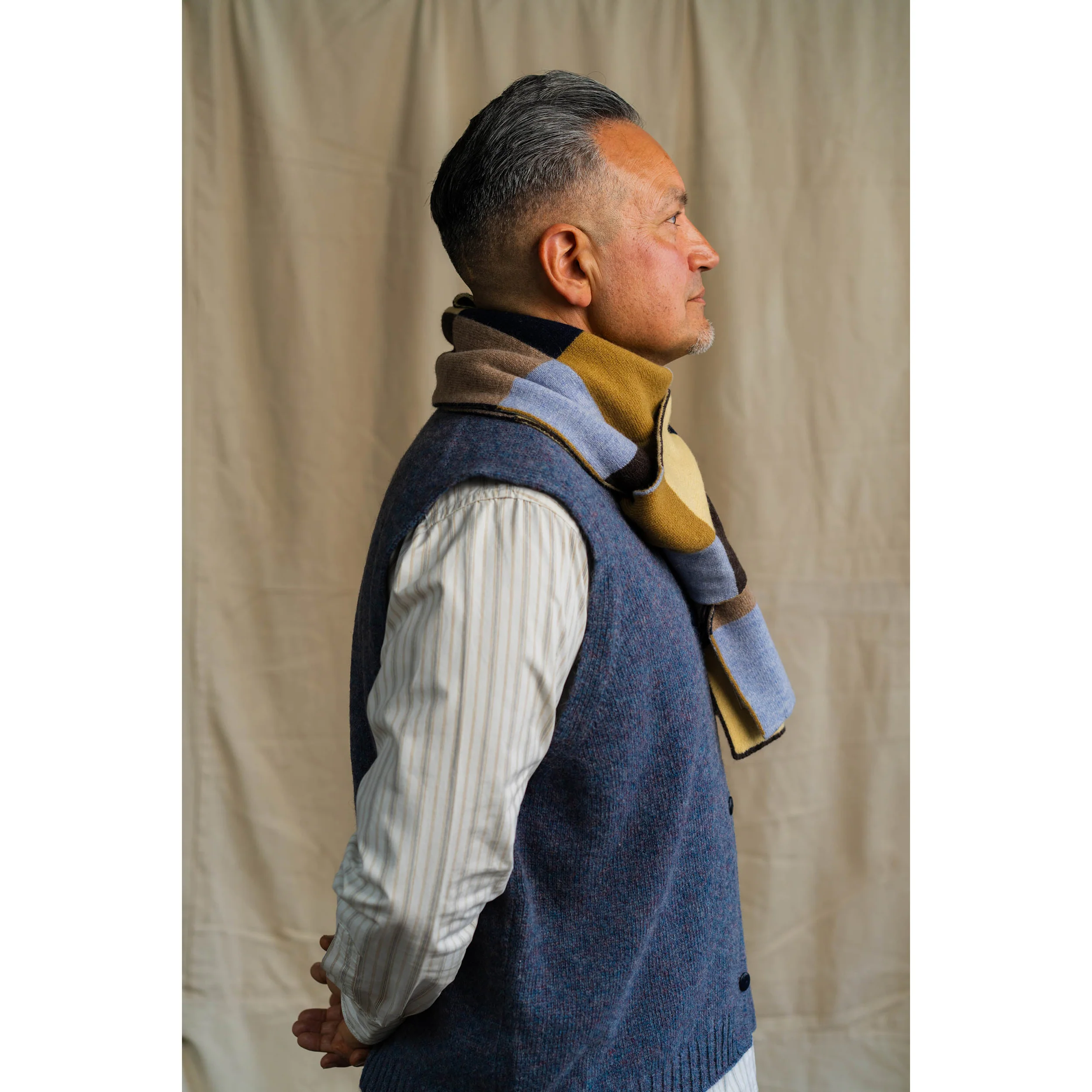 Chequerboard Scarf Navy - Image 4