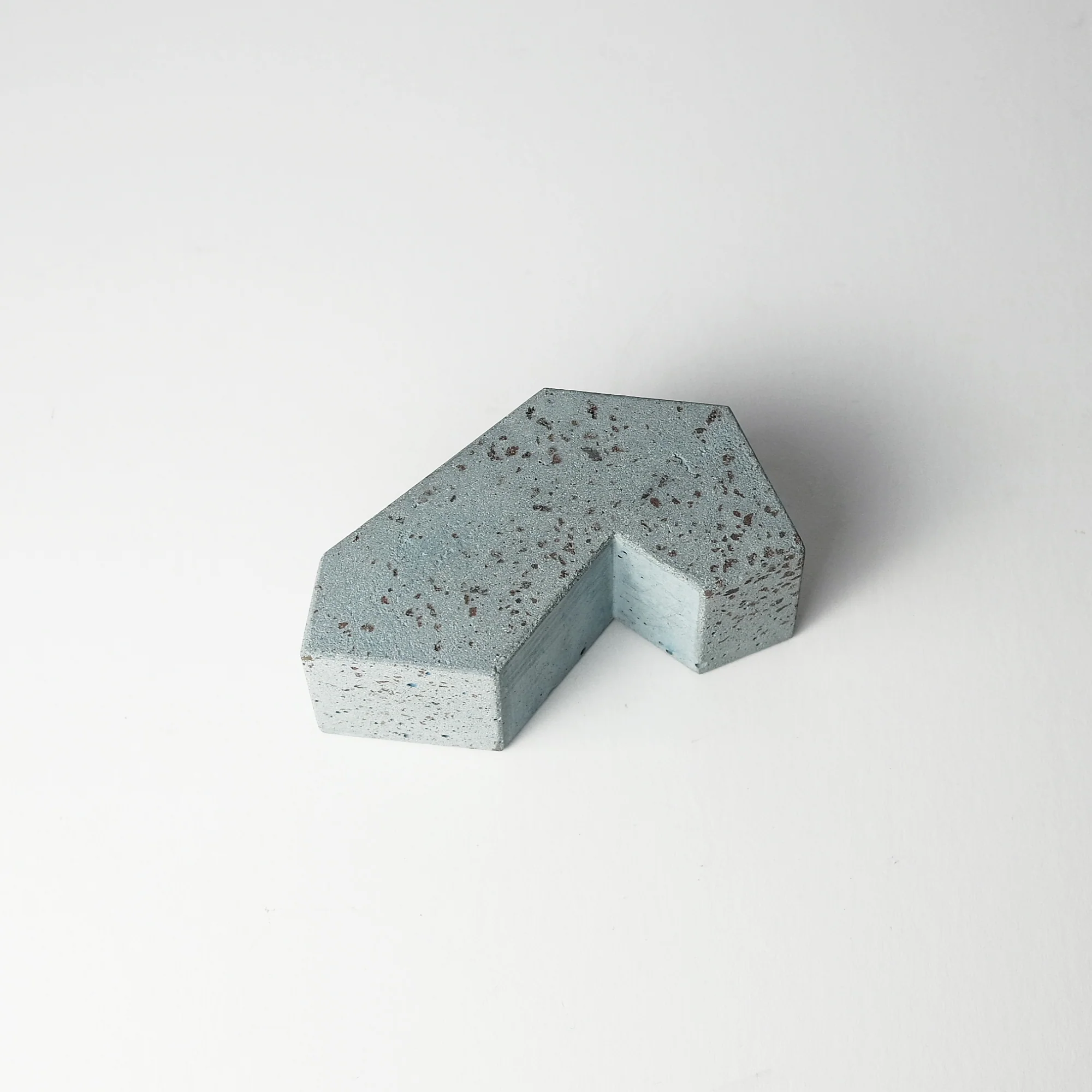 Einstein Variation 1 in Blue Concrete - Image 15