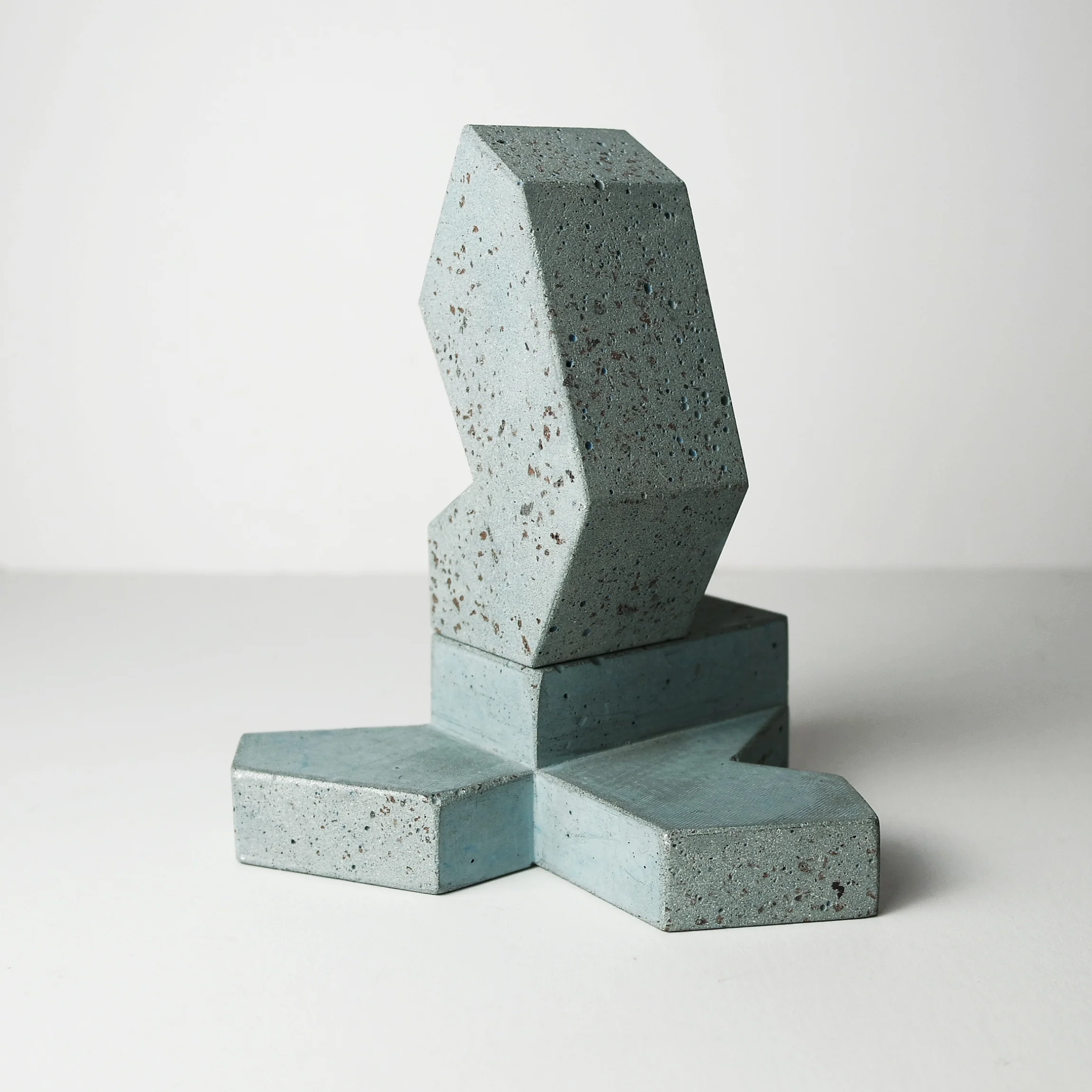 Einstein Variation 1 in Blue Concrete - Image 4