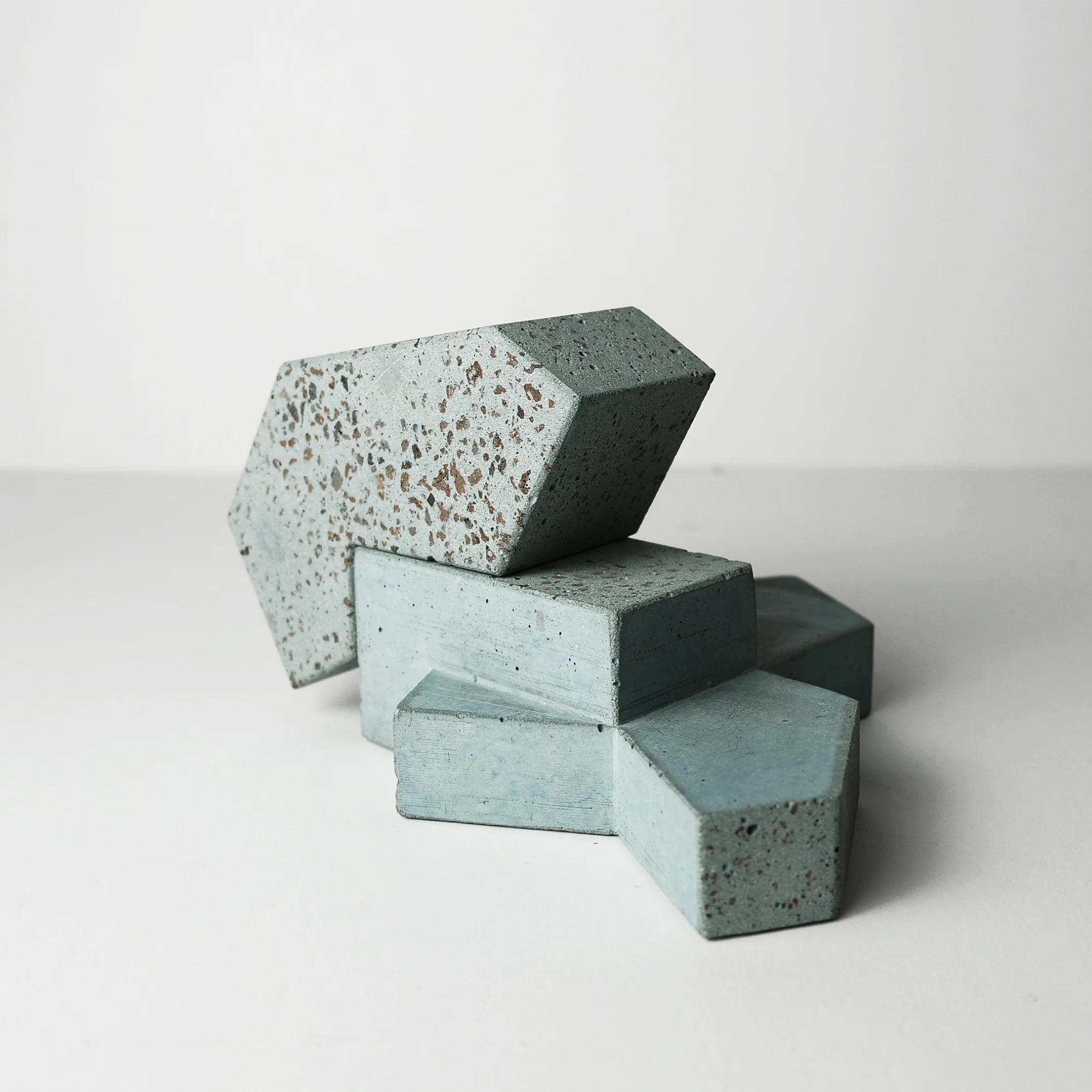 Einstein Variation 1 in Blue Concrete - Image 8